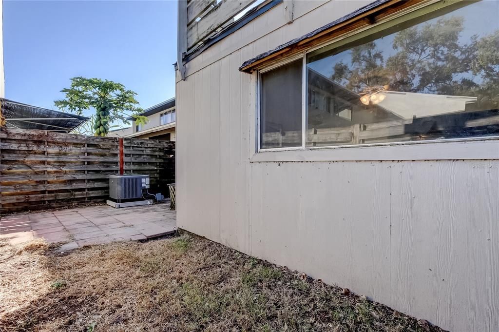 Activo con contrato: $89,900 (3 camas, 2 baños, 1356 Pies cuadrados)