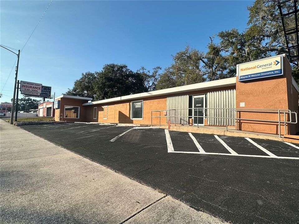 For Sale: $890,000 (0 beds, 0 baths, 3213 Square Feet)