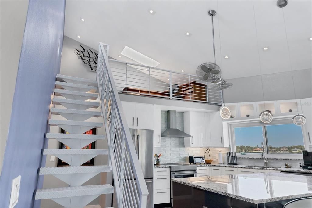 For Sale: $2,420,000 (4 beds, 4 baths, 4071 Square Feet)