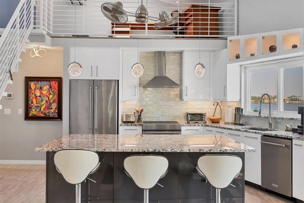 For Sale: $2,420,000 (4 beds, 4 baths, 4071 Square Feet)