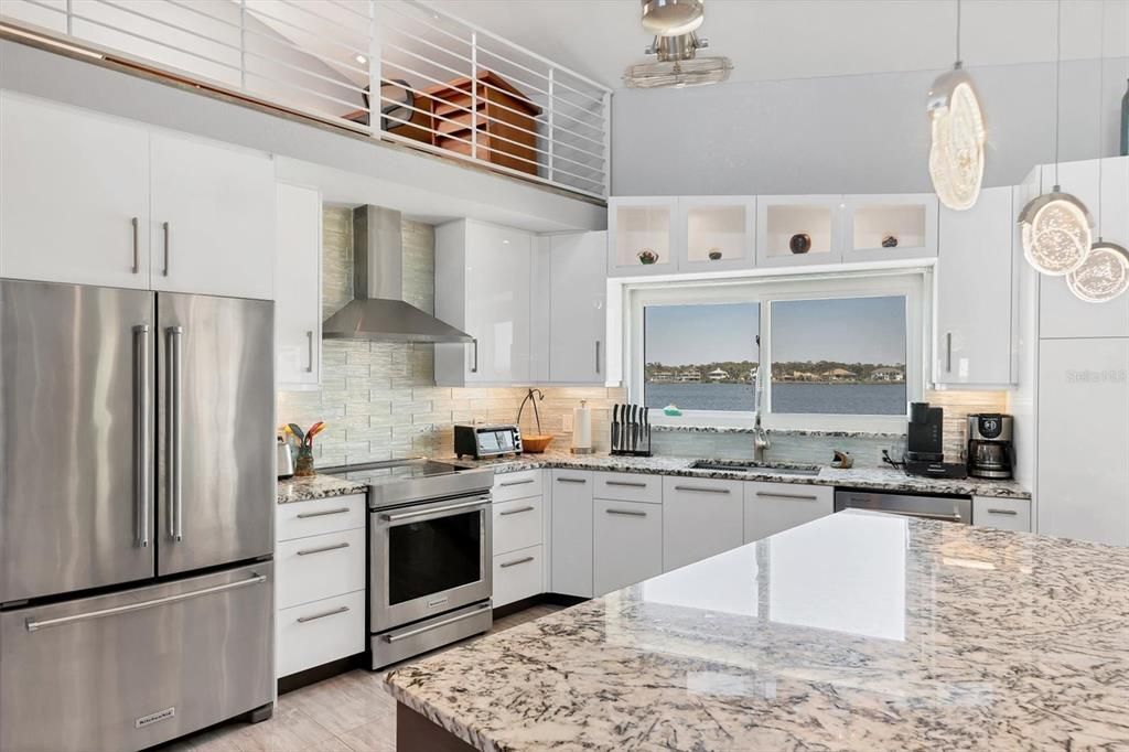 For Sale: $2,420,000 (4 beds, 4 baths, 4071 Square Feet)
