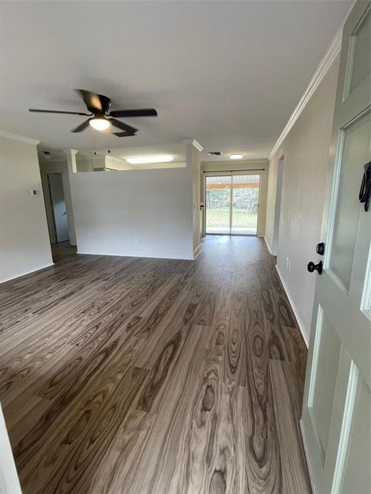 For Rent: $2,500 (3 beds, 1 baths, 1149 Square Feet)