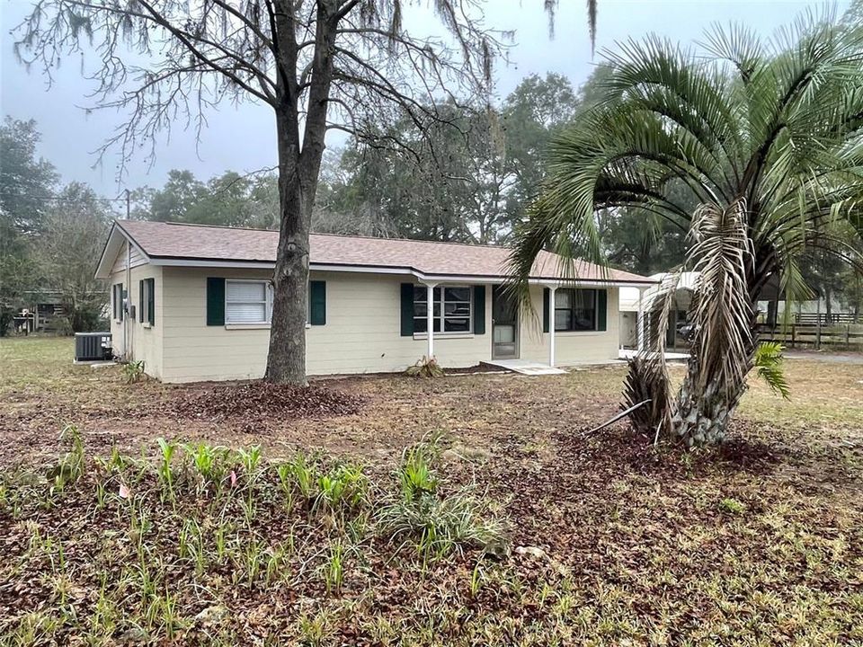 For Rent: $2,500 (3 beds, 1 baths, 1149 Square Feet)
