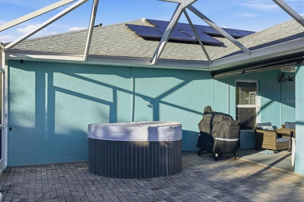 Active With Contract: $399,995 (3 beds, 2 baths, 1824 Square Feet)