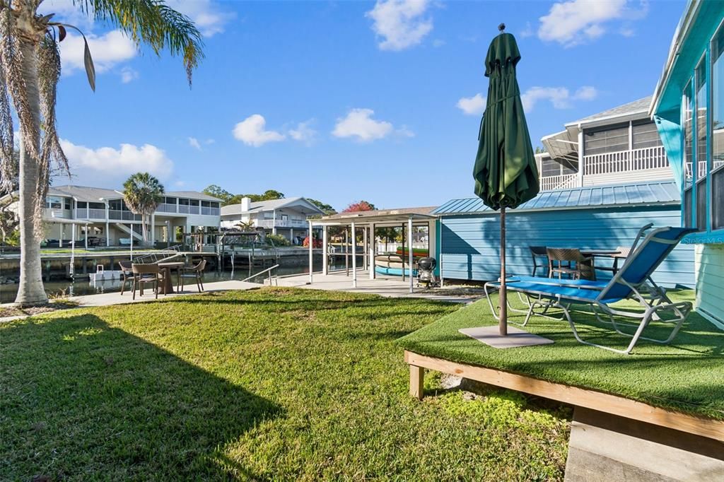 For Sale: $354,000 (2 beds, 2 baths, 672 Square Feet)