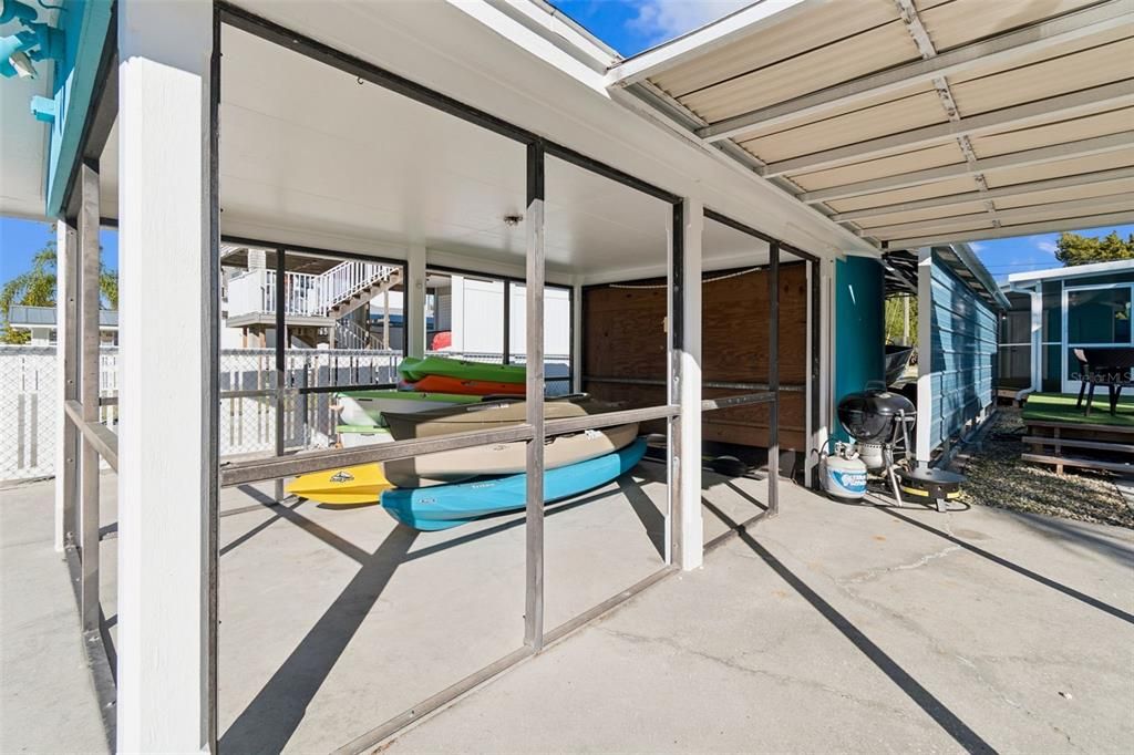 For Sale: $354,000 (2 beds, 2 baths, 672 Square Feet)