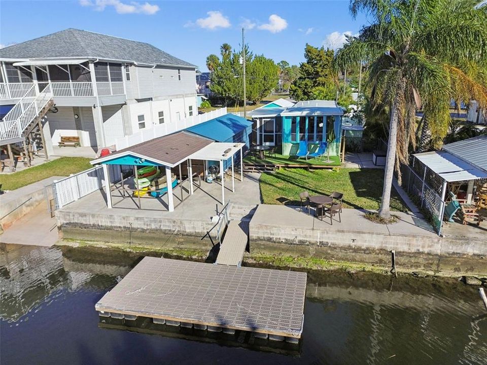 For Sale: $354,000 (2 beds, 2 baths, 672 Square Feet)