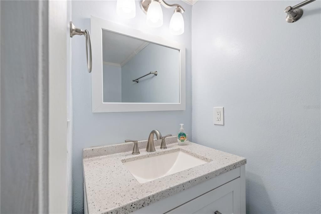 Activo con contrato: $188,900 (3 camas, 1 baños, 1182 Pies cuadrados)