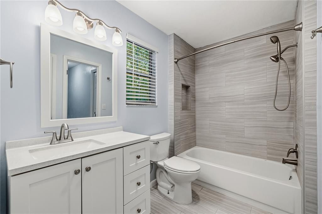 Activo con contrato: $188,900 (3 camas, 1 baños, 1182 Pies cuadrados)