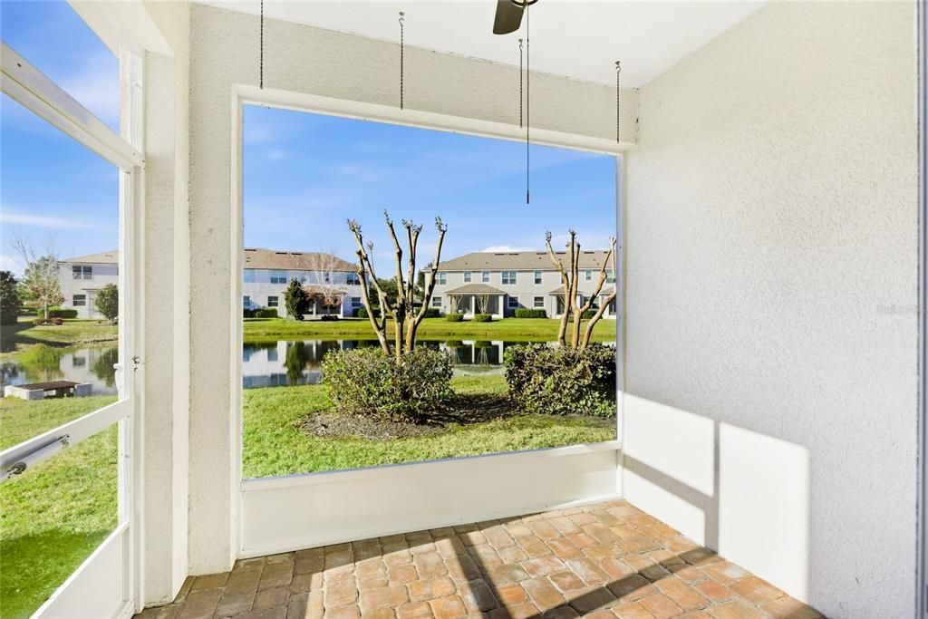 For Sale: $340,000 (3 beds, 2 baths, 1633 Square Feet)