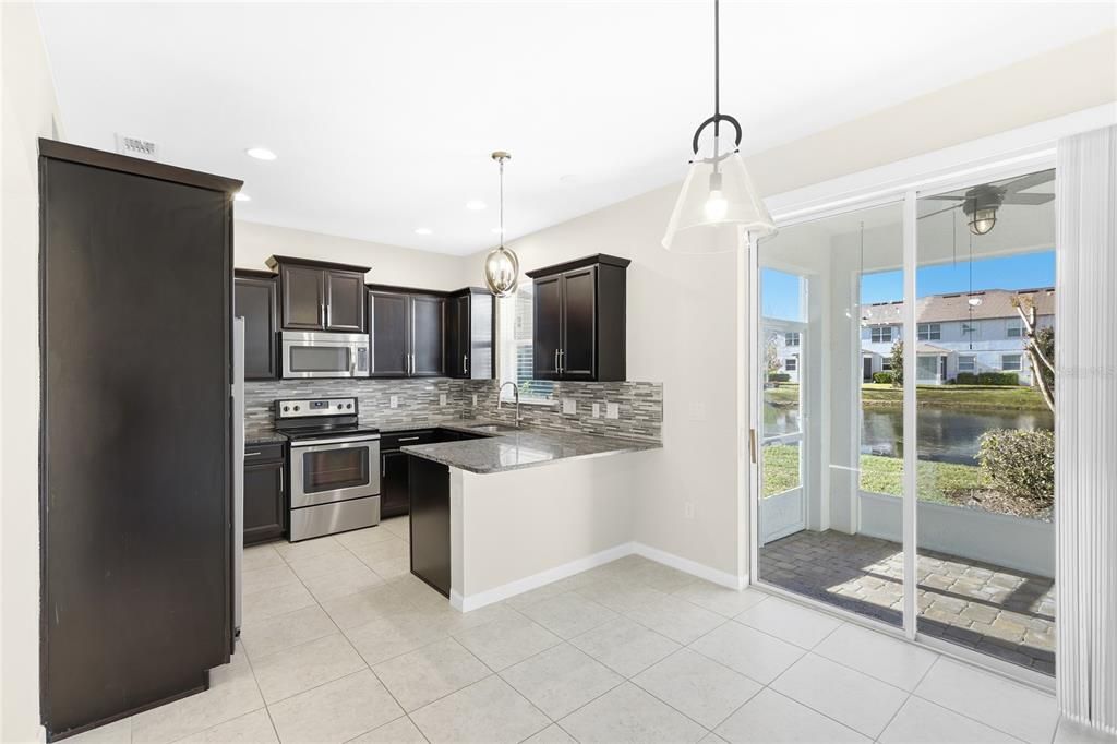 For Sale: $340,000 (3 beds, 2 baths, 1633 Square Feet)