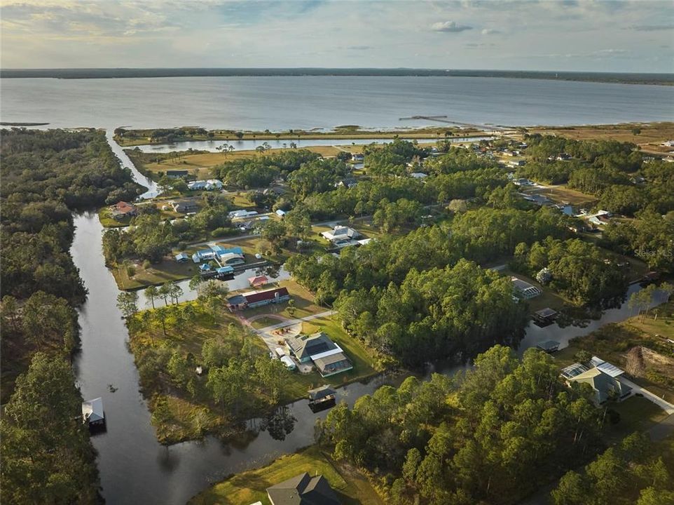待售: $185,000 (1.00 acres)