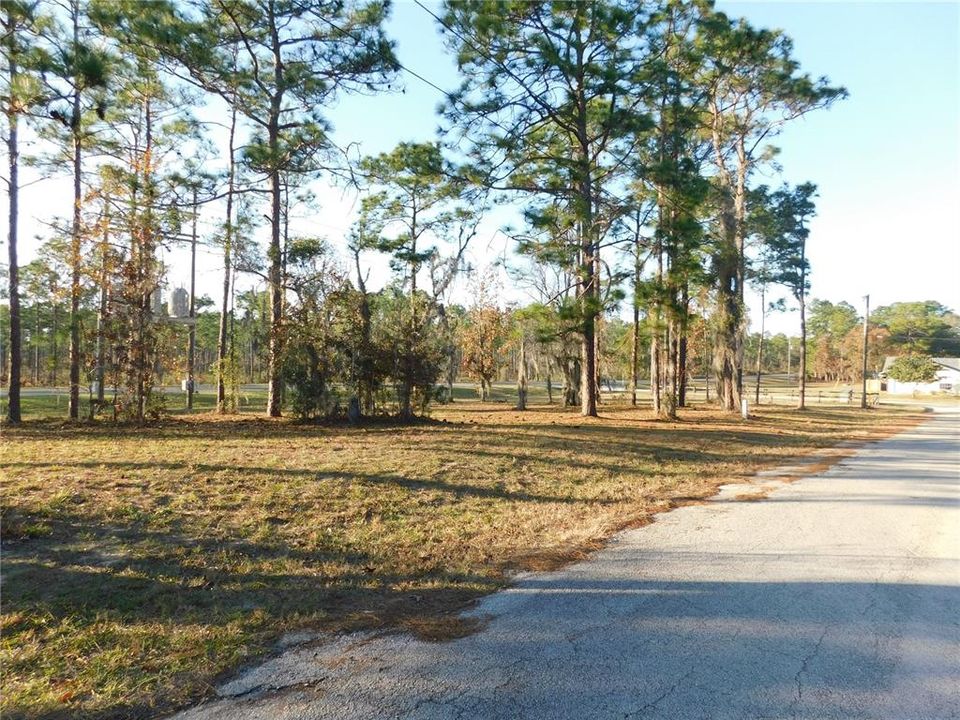 En Venta: $499,900 (2.59 acres)