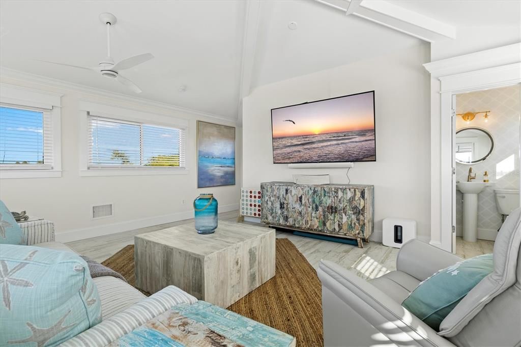 For Sale: $3,300,000 (4 beds, 3 baths, 3319 Square Feet)