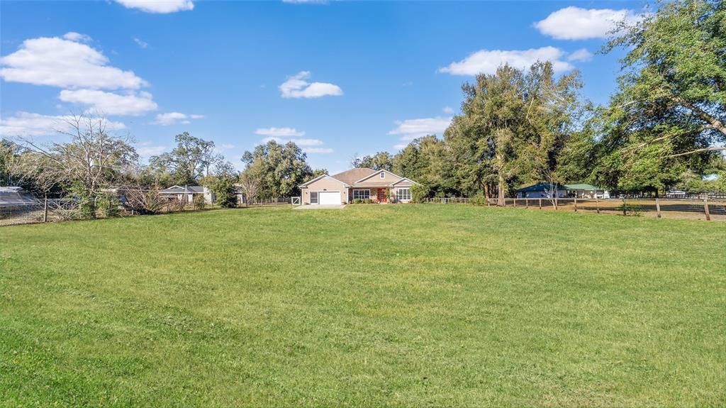 На продажу: $469,900 (4 спален, 2 ванн, 2482 Квадратных фут)