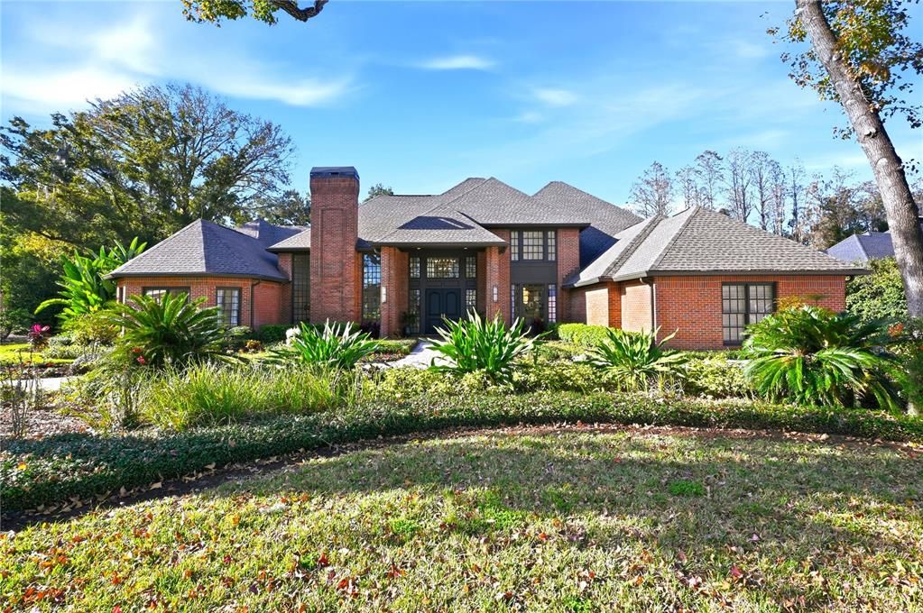 Vendido Recientemente: $3,389,000 (5 camas, 5 baños, 6182 Pies cuadrados)