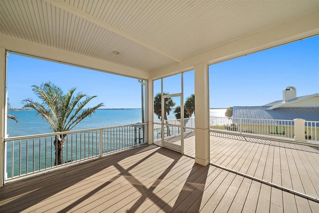For Sale: $2,799,000 (5 beds, 4 baths, 4937 Square Feet)