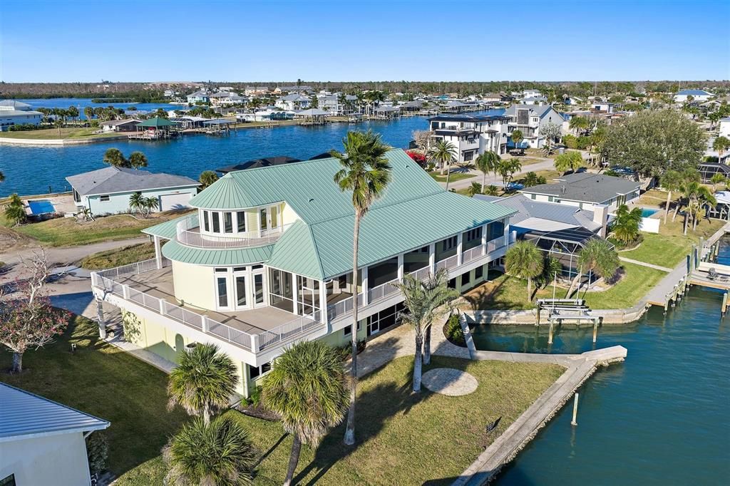 For Sale: $2,799,000 (5 beds, 4 baths, 4937 Square Feet)
