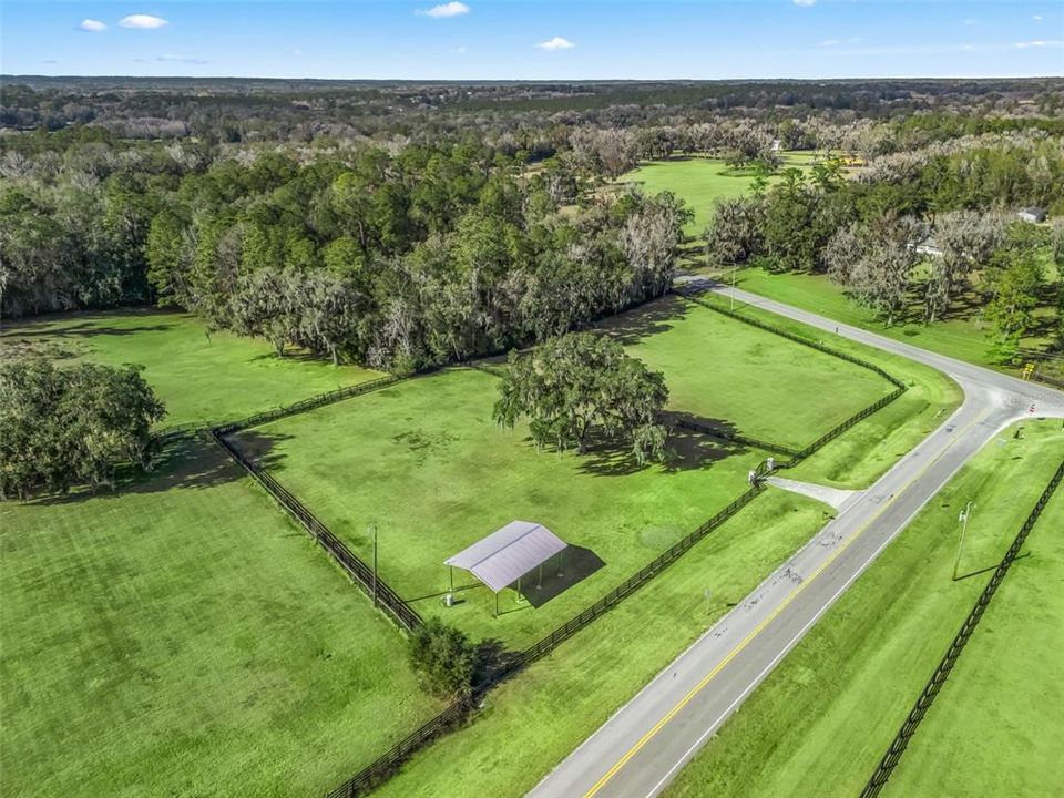 En Venta: $375,000 (2.81 acres)
