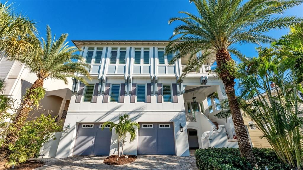 For Sale: $3,500,000 (4 beds, 4 baths, 4192 Square Feet)