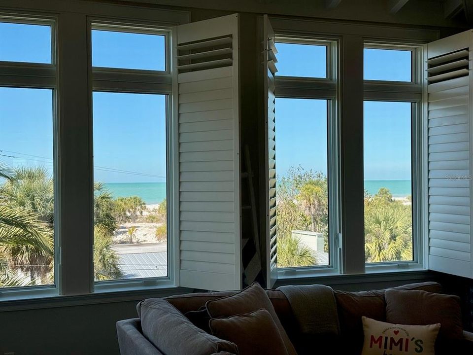 For Sale: $3,500,000 (4 beds, 4 baths, 4192 Square Feet)