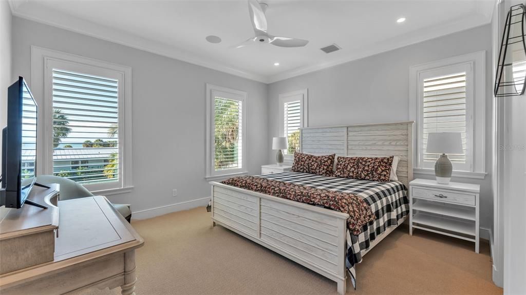For Sale: $3,500,000 (4 beds, 4 baths, 4192 Square Feet)