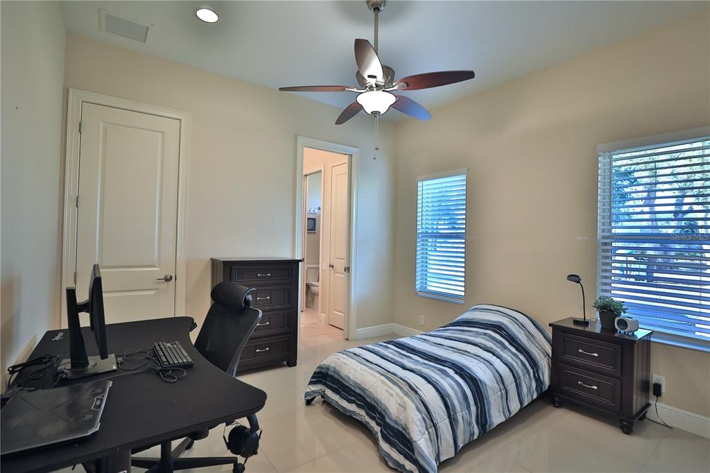 For Sale: $1,699,000 (5 beds, 4 baths, 4190 Square Feet)