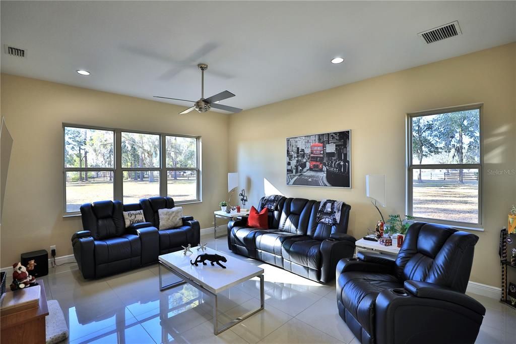 For Sale: $1,699,000 (5 beds, 4 baths, 4190 Square Feet)