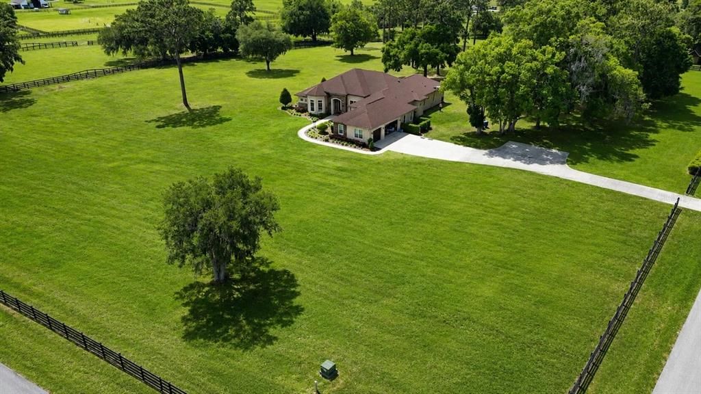 For Sale: $1,699,000 (5 beds, 4 baths, 4190 Square Feet)