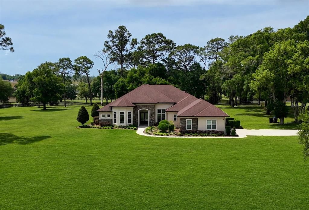 For Sale: $1,699,000 (5 beds, 4 baths, 4190 Square Feet)