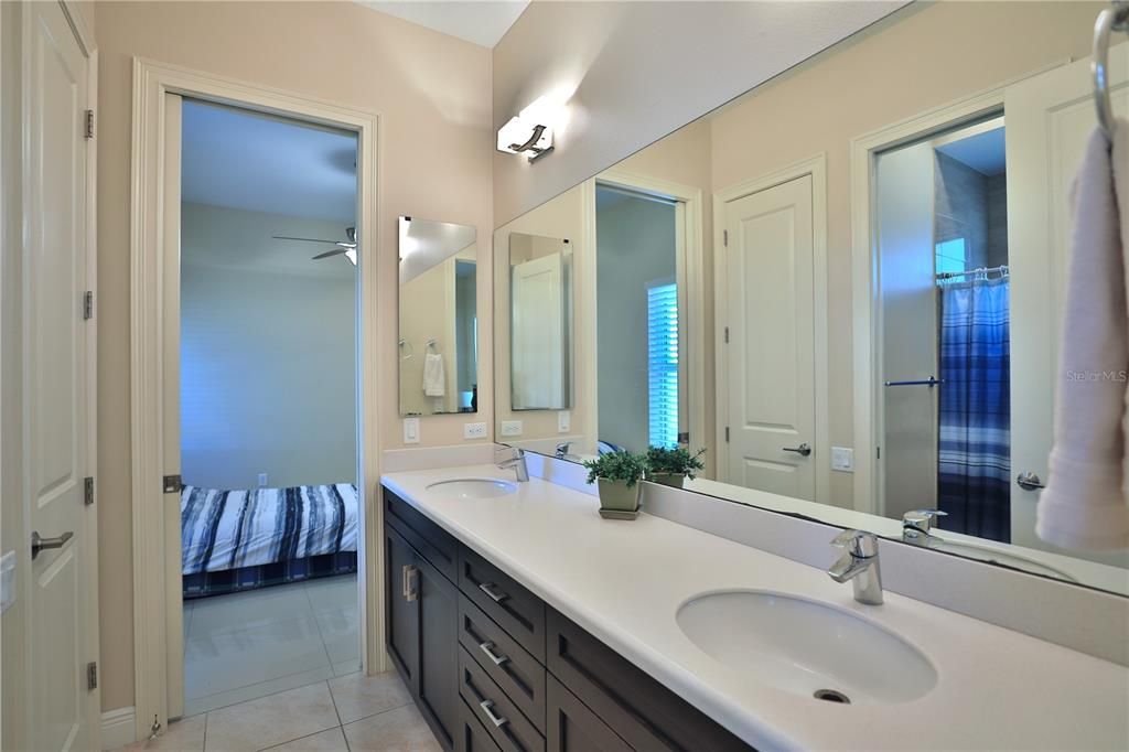 For Sale: $1,699,000 (5 beds, 4 baths, 4190 Square Feet)