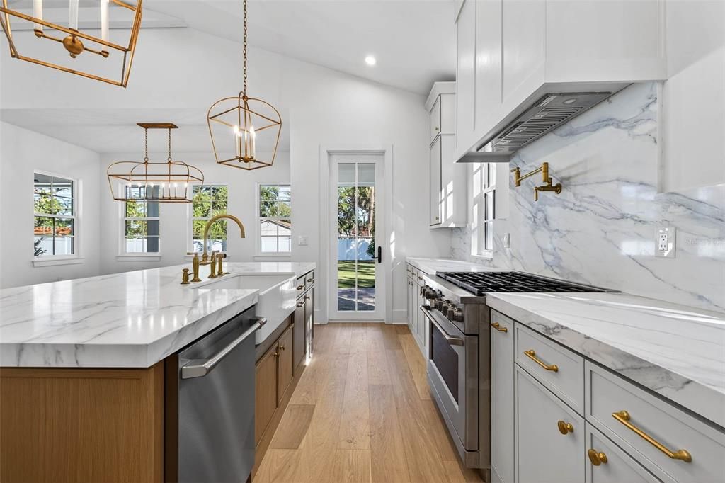 Active With Contract: $1,448,000 (4 beds, 3 baths, 3217 Square Feet)