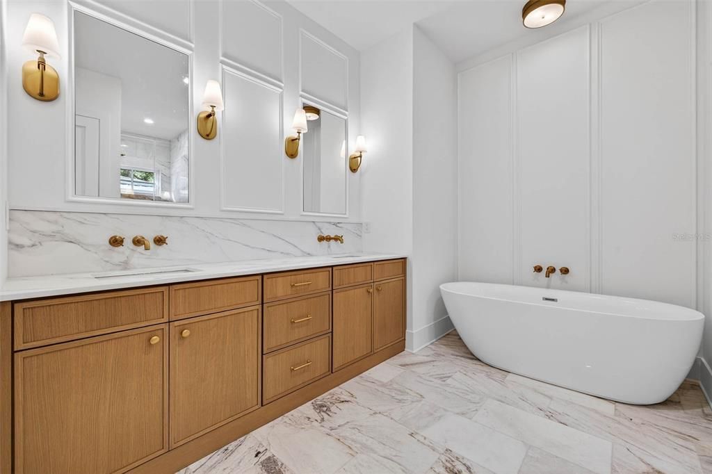 Active With Contract: $1,448,000 (4 beds, 3 baths, 3217 Square Feet)