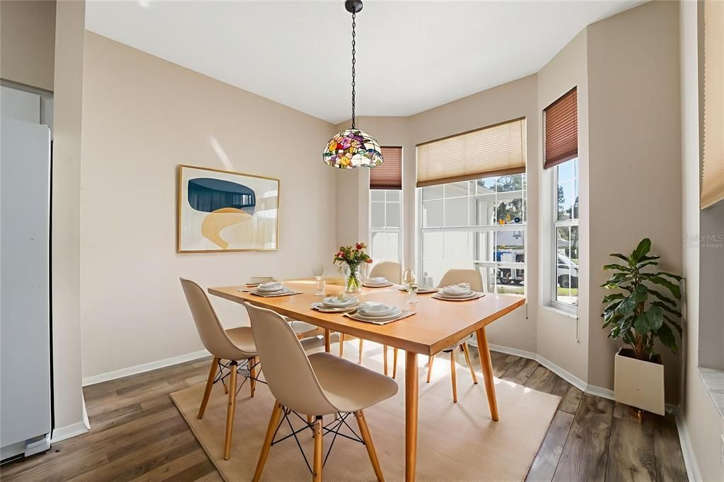 Active With Contract: $174,600 (2 beds, 2 baths, 1093 Square Feet)