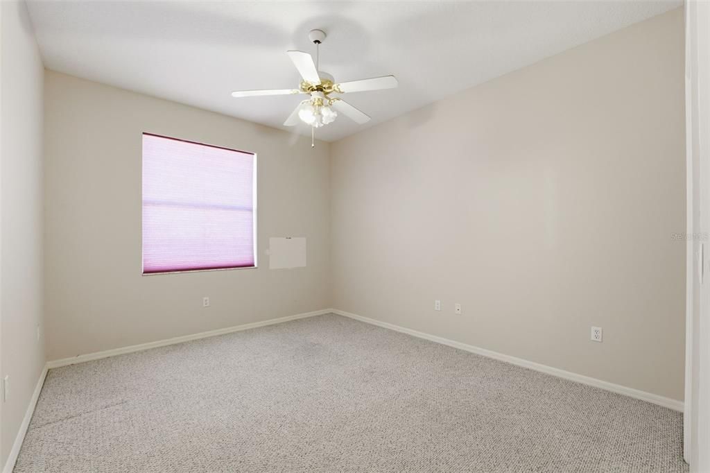 Active With Contract: $174,600 (2 beds, 2 baths, 1093 Square Feet)