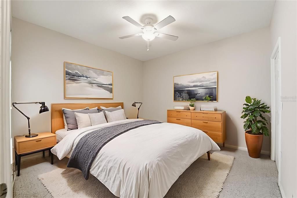 Active With Contract: $174,600 (2 beds, 2 baths, 1093 Square Feet)