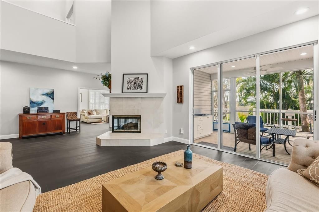 En Venta: $585,000 (3 camas, 2 baños, 2664 Pies cuadrados)