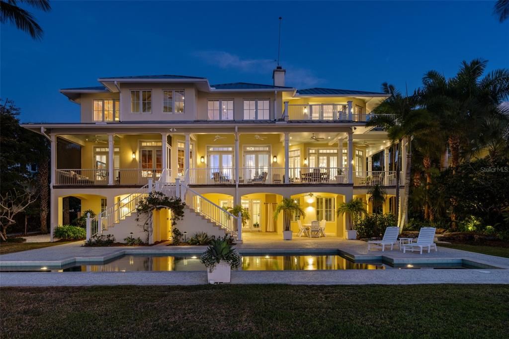 На продажу: $13,950,000 (5 спален, 4 ванн, 6596 Квадратных фут)