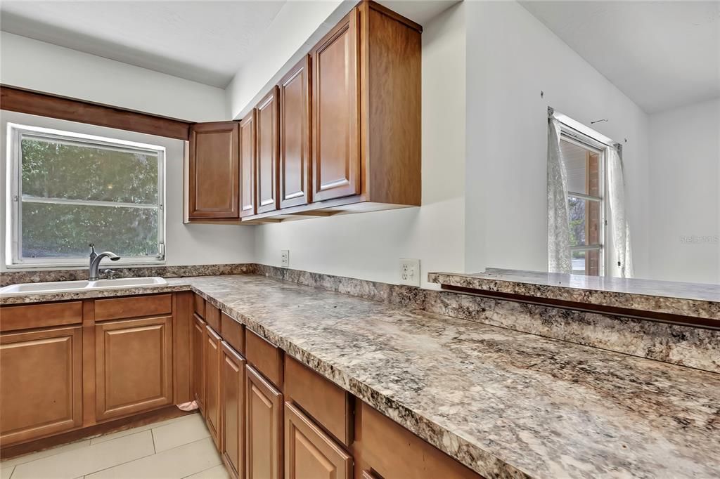 For Sale: $650,000 (3 beds, 2 baths, 1533 Square Feet)