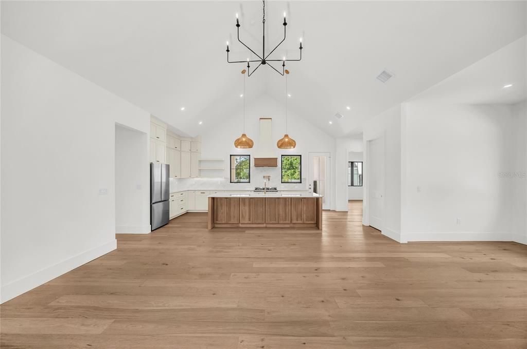 Activo con contrato: $1,849,000 (3 camas, 2 baños, 2626 Pies cuadrados)