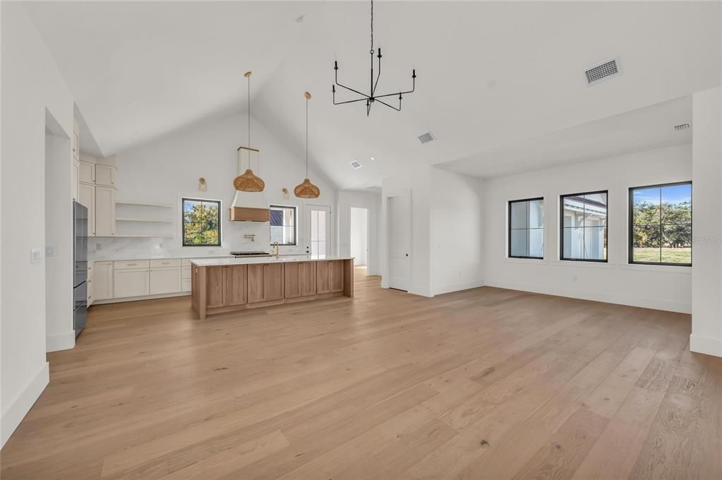 Activo con contrato: $1,849,000 (3 camas, 2 baños, 2626 Pies cuadrados)