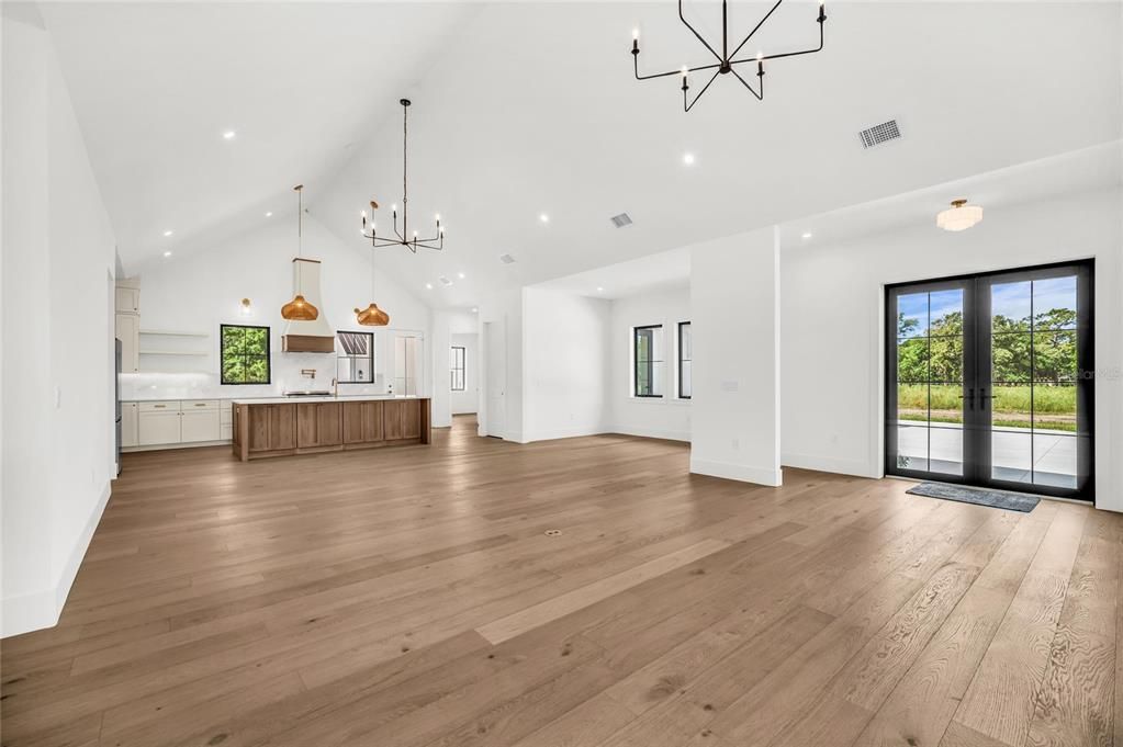 Activo con contrato: $1,849,000 (3 camas, 2 baños, 2626 Pies cuadrados)