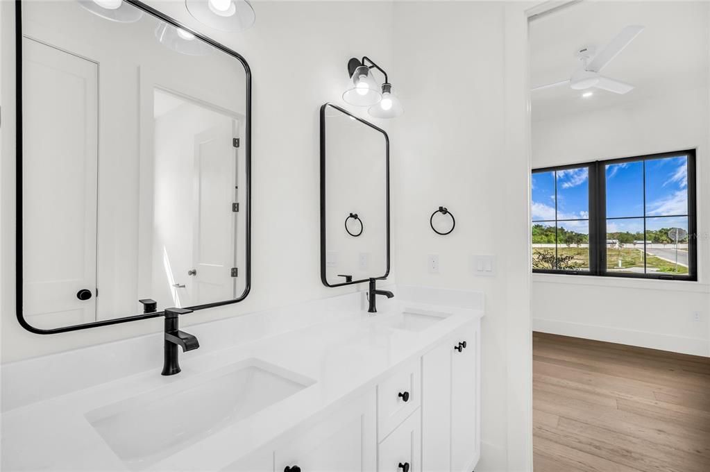 Activo con contrato: $1,849,000 (3 camas, 2 baños, 2626 Pies cuadrados)