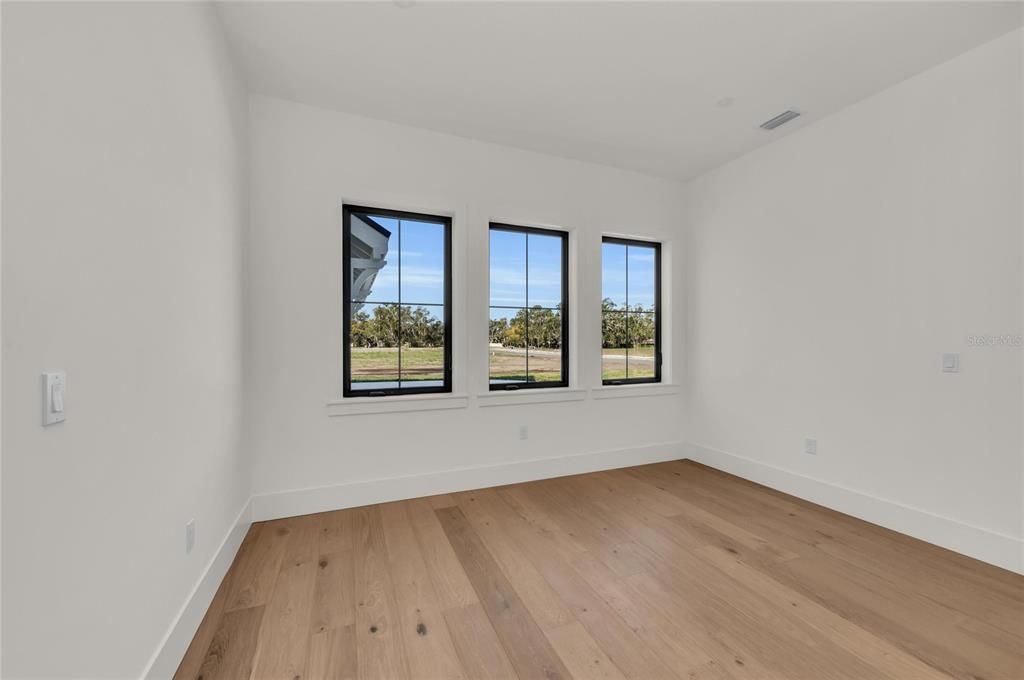 Activo con contrato: $1,849,000 (3 camas, 2 baños, 2626 Pies cuadrados)