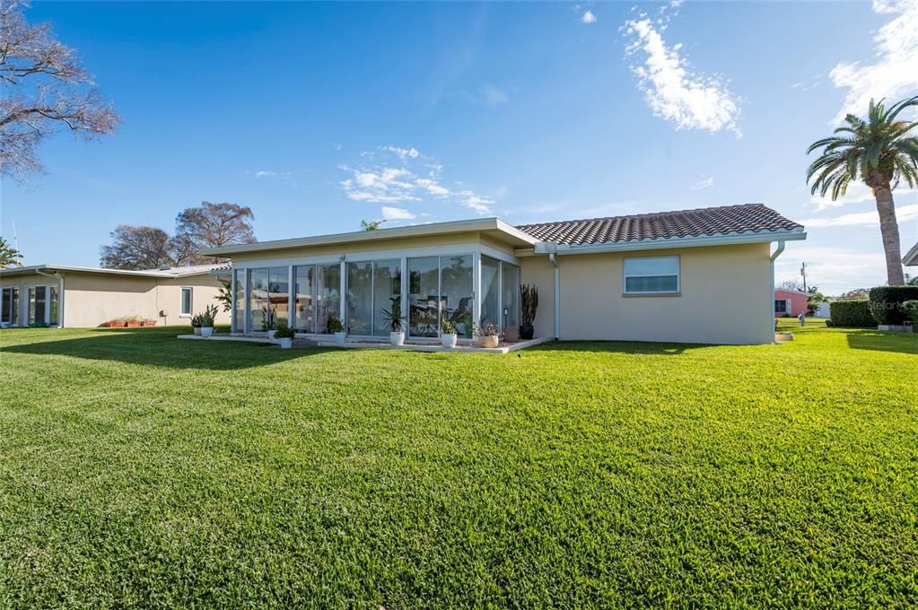 Active With Contract: $655,000 (3 beds, 2 baths, 1649 Square Feet)