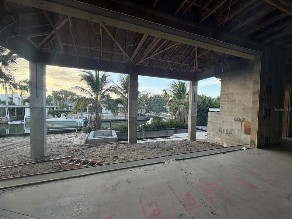 Activo con contrato: $6,300,000 (4 camas, 4 baños, 3482 Pies cuadrados)