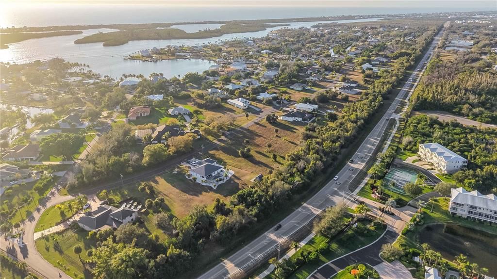 На продажу: $100,000 (0.66 acres)