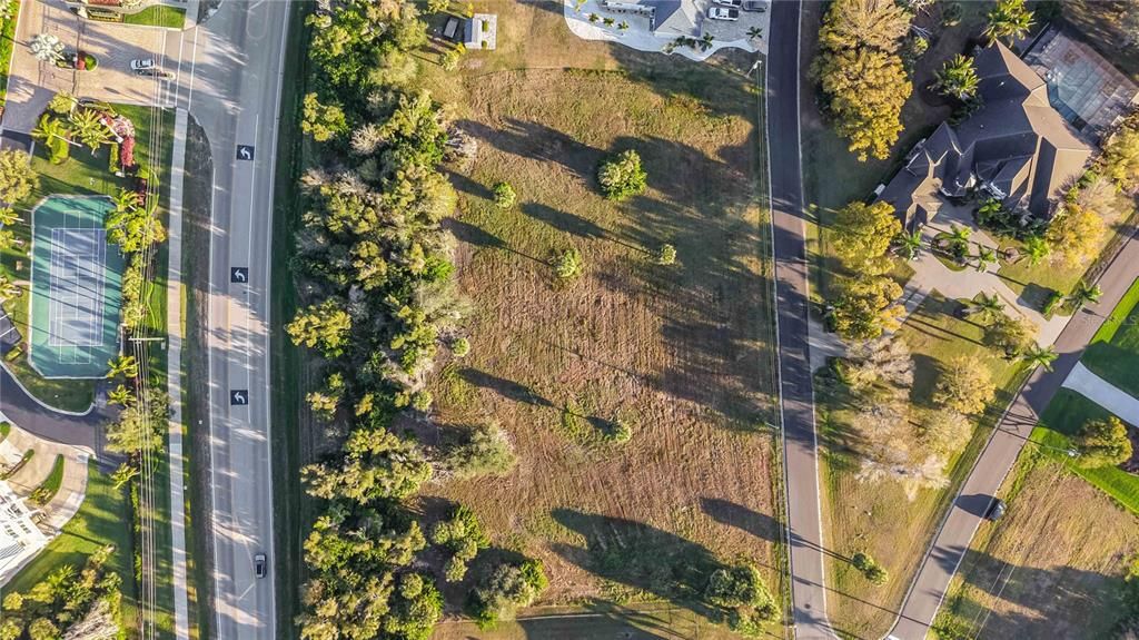 На продажу: $100,000 (0.66 acres)