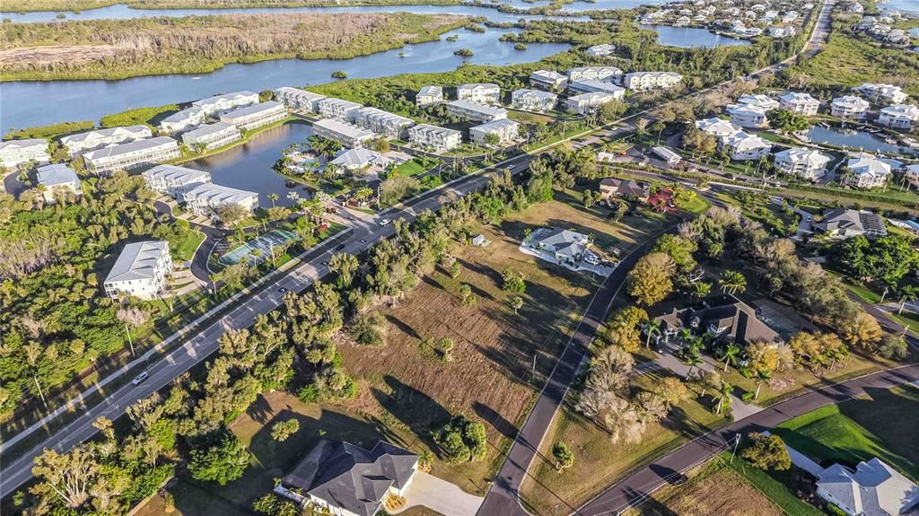 На продажу: $100,000 (0.66 acres)