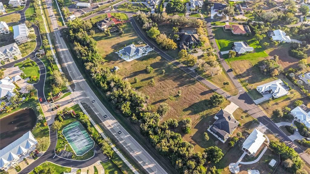 На продажу: $100,000 (0.66 acres)